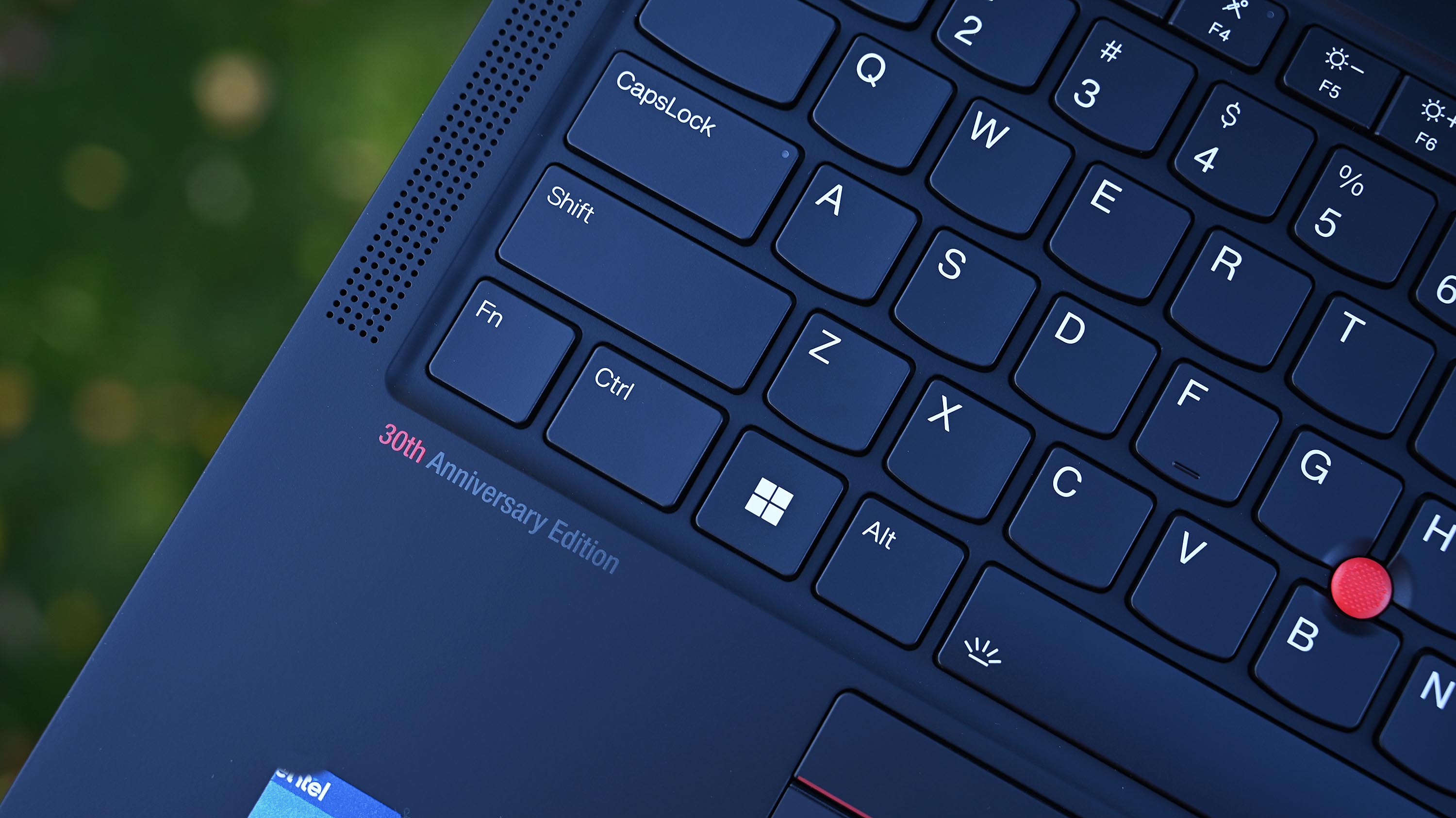 ThinkPad X1 Carbon 'Edición 30 aniversario'