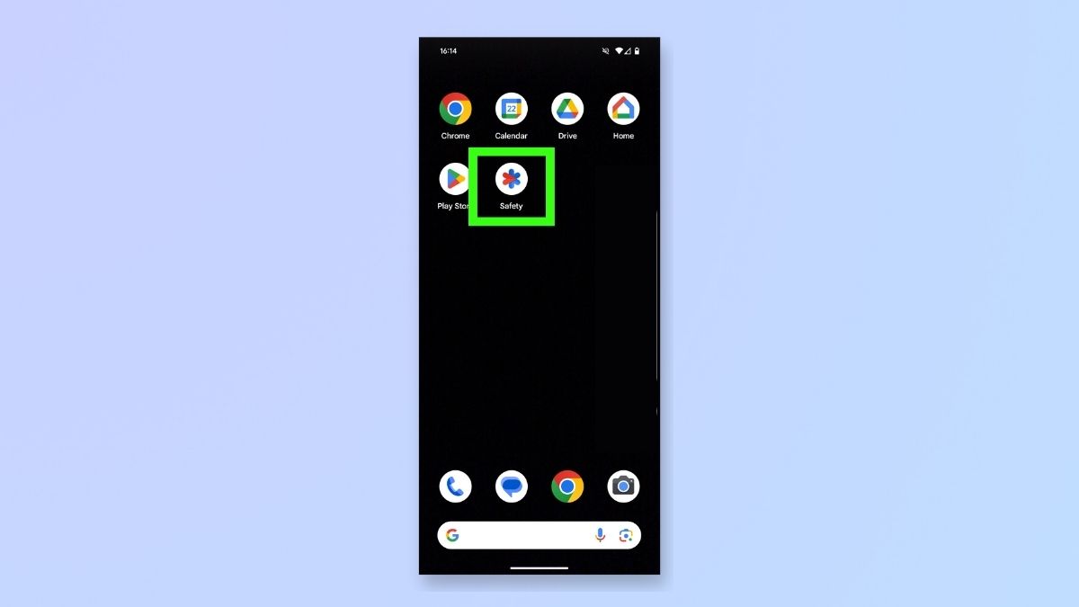 Снимок экрана, на котором показаны действия по включению функции обнаружения автокатастроф на телефоне Google Pixel – выберите значок личной безопасности.
