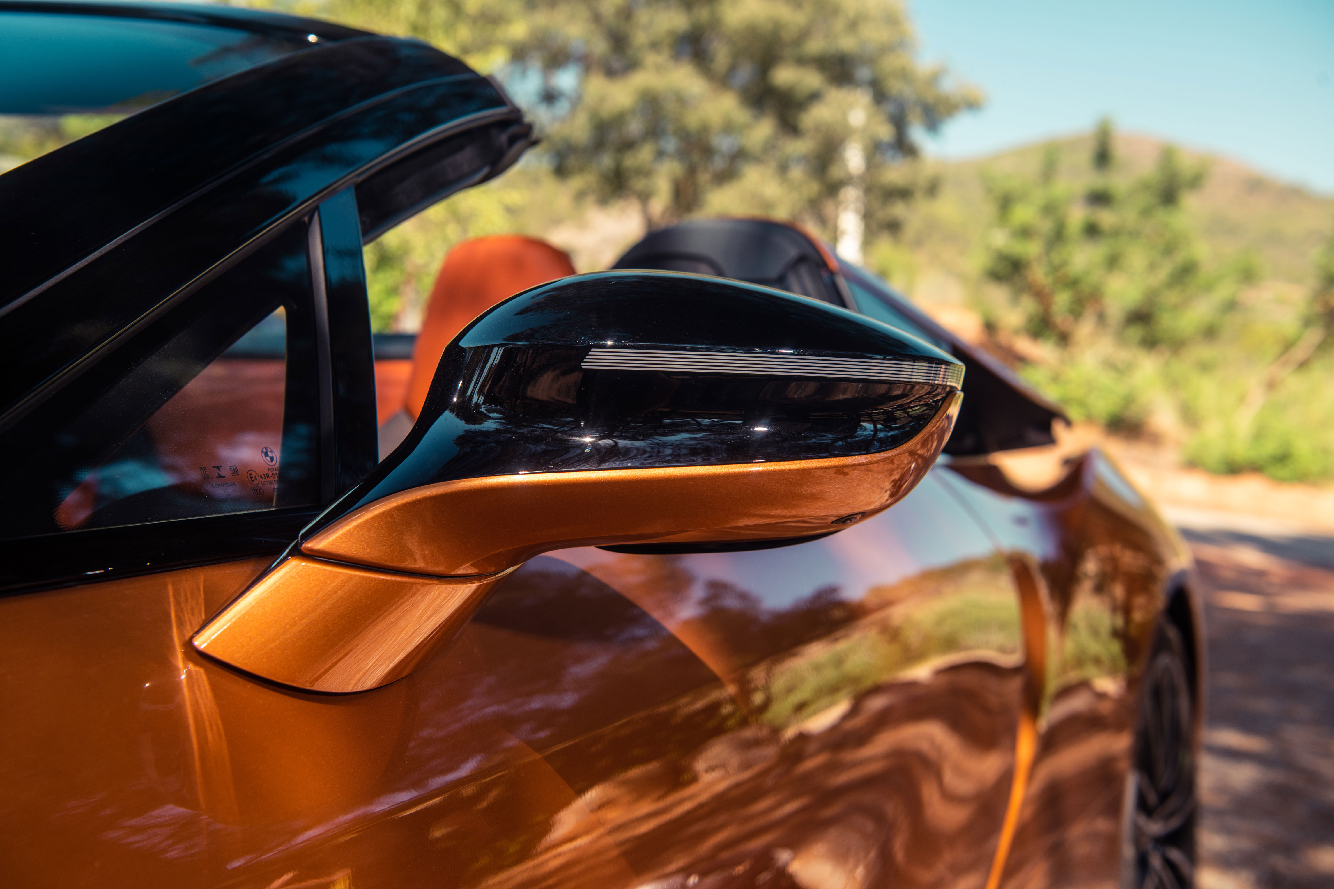 BMW i8 Roadster wingmirror