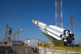 ExoMars 2016 Spacecraft Rollout