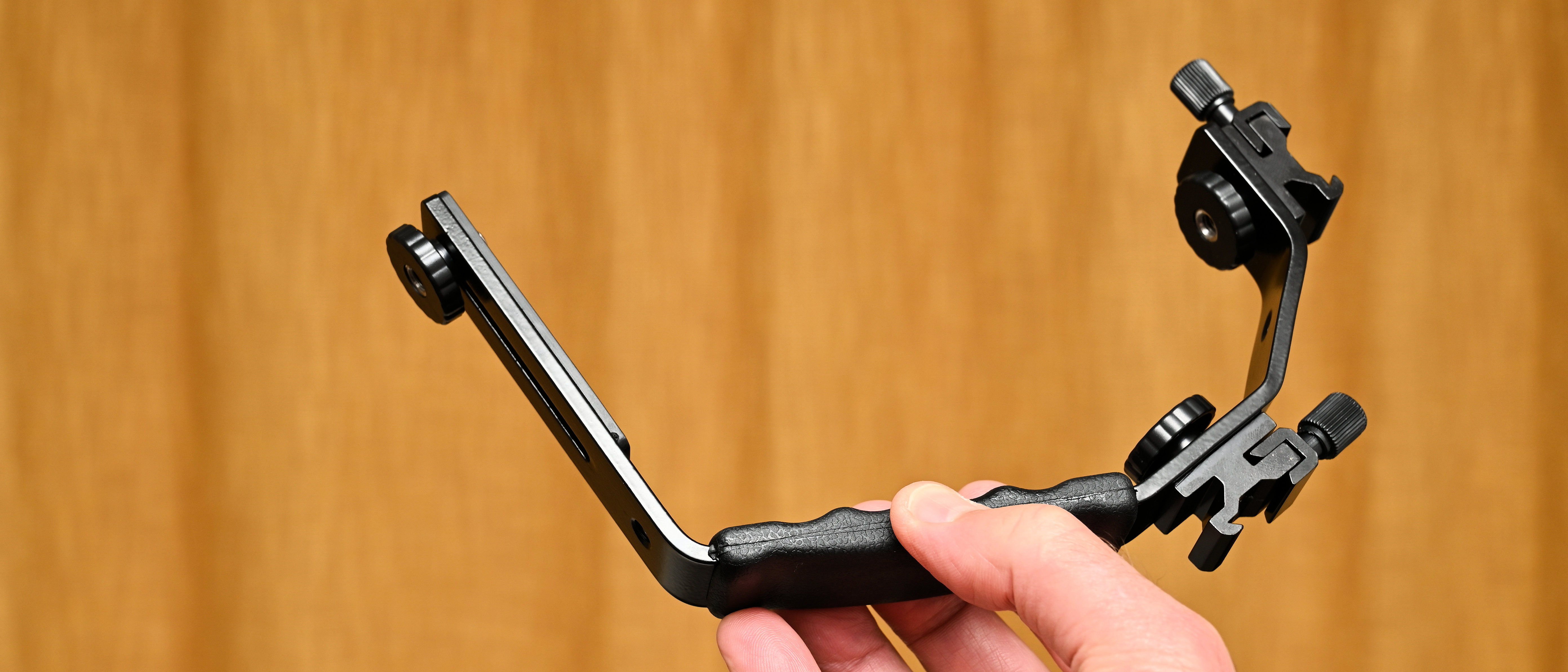 ChromLives Camera L Bracket Mount Video Grip