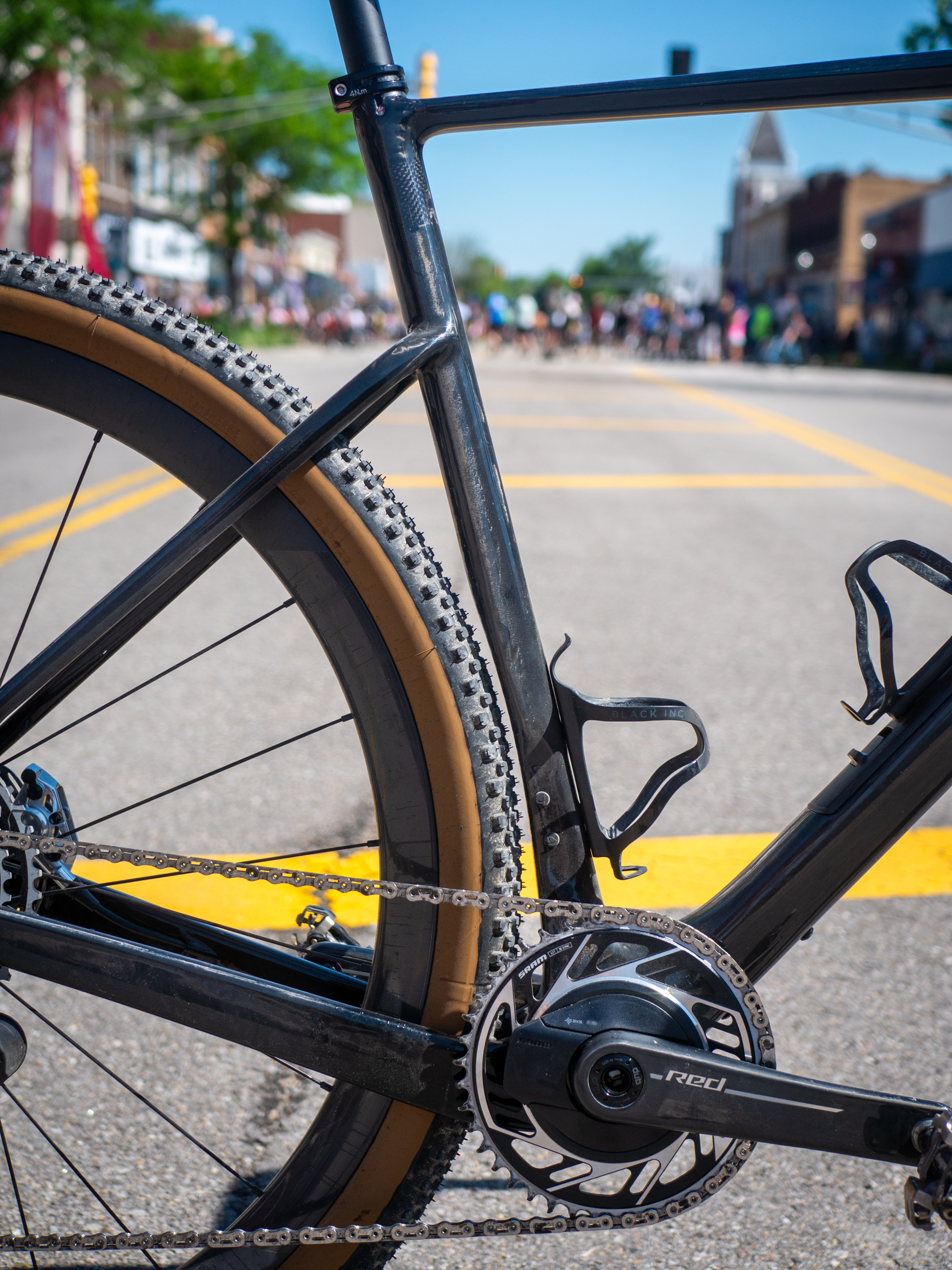 Factor Aluto gravel bike