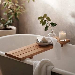 Oak Wood Bath Tidy