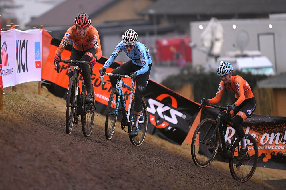 Lucinda Brand (Netherlands) leads the race at UCI Cyclo-cross World Championships in Bogense