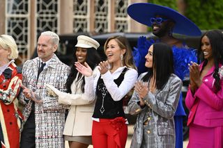 (l-r) Bob Harper, Ciara Miller, Gabby Windey, Bob The Drag Queen, Nikki Garcia, Chanel Ayan in 'The Traitors' season 3