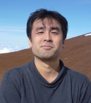Naoyuki Tamura is a project associate professor at the Kavli Institute for the Physics and Mathematics of the Universe (Kavli IPMU) at the University of Tokyo. The instruments he develops are used for studying stars, galactic evolution, and cosmology, among other research areas. 