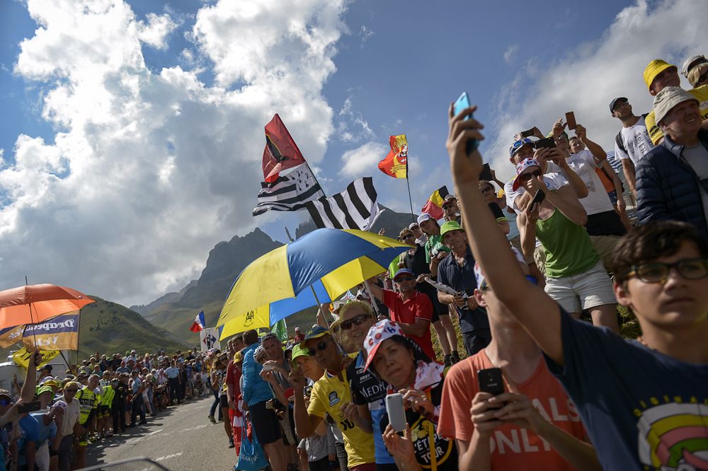 Spectators line the route during stage 18