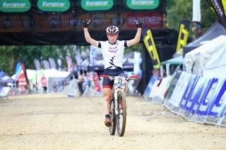 Kiwi ace Anton Cooper romped to a lopsided win in the junior cross country