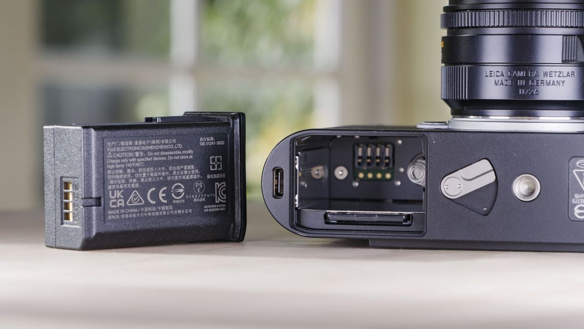 Cameras & Photo Services coupons for {short_month} 2025 |