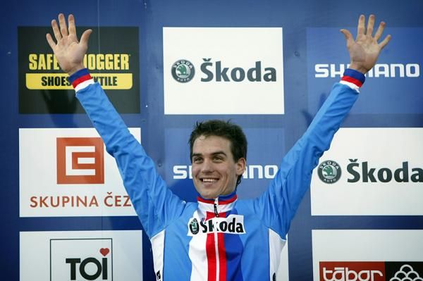 Zdenek Stybar comes out onto the podium to a huge cheer.