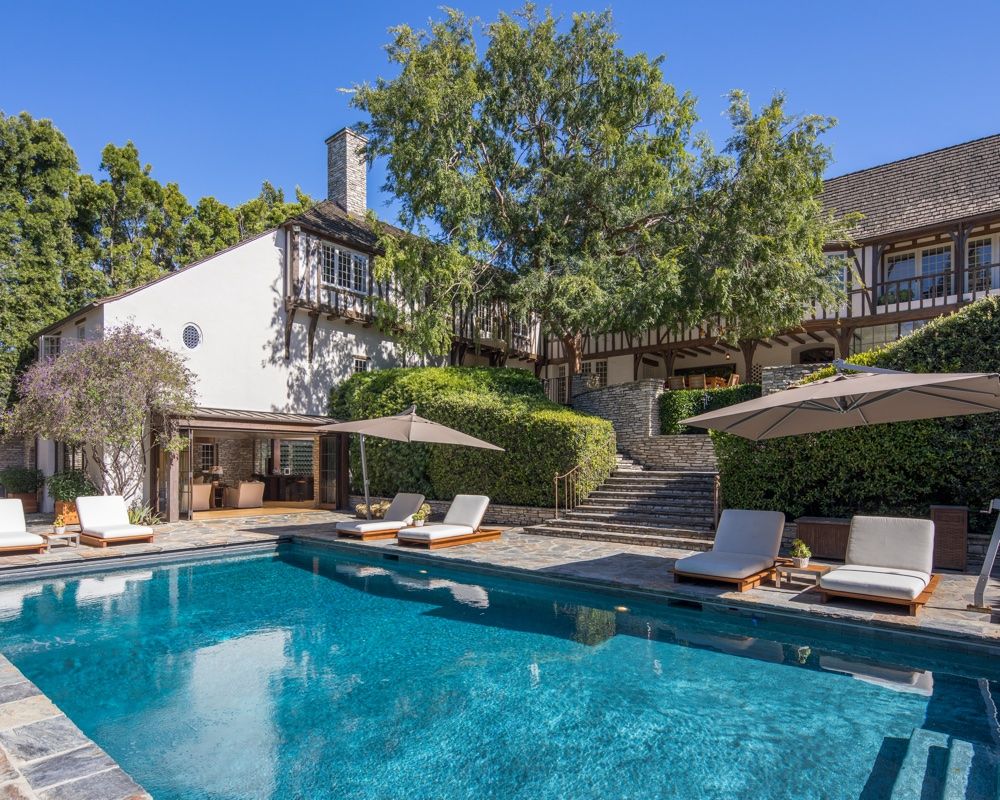 Jennifer Aniston Brad Pitt home: Stunning former house sells for $32.5m ...