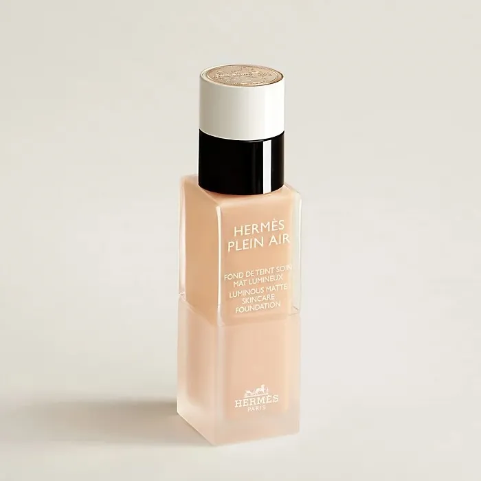 hermes, Plein Air Luminous Matte Skincare Foundation