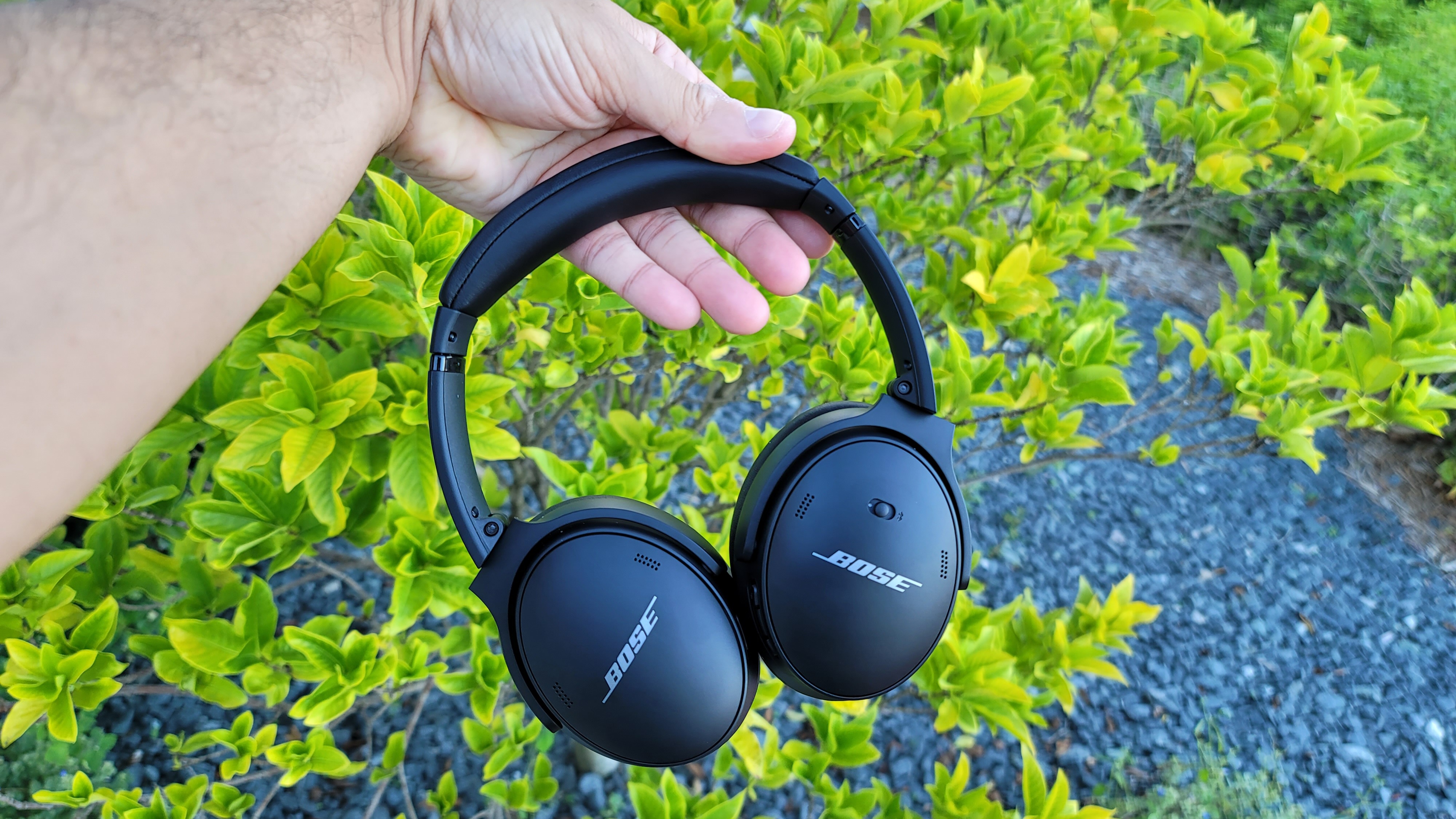 best wireless headphones: Bose QuietComfort 45