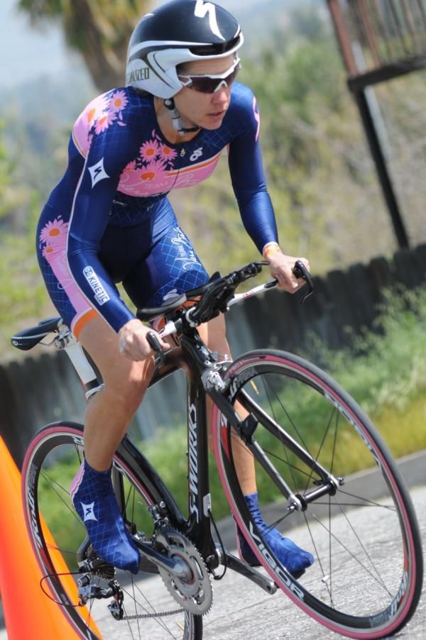 Kristin Sanders on her way up the Redlands prologue course