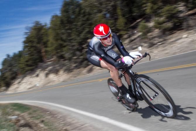 Loren Rowney (Specialized-lululemon) leans through the twisty course.
