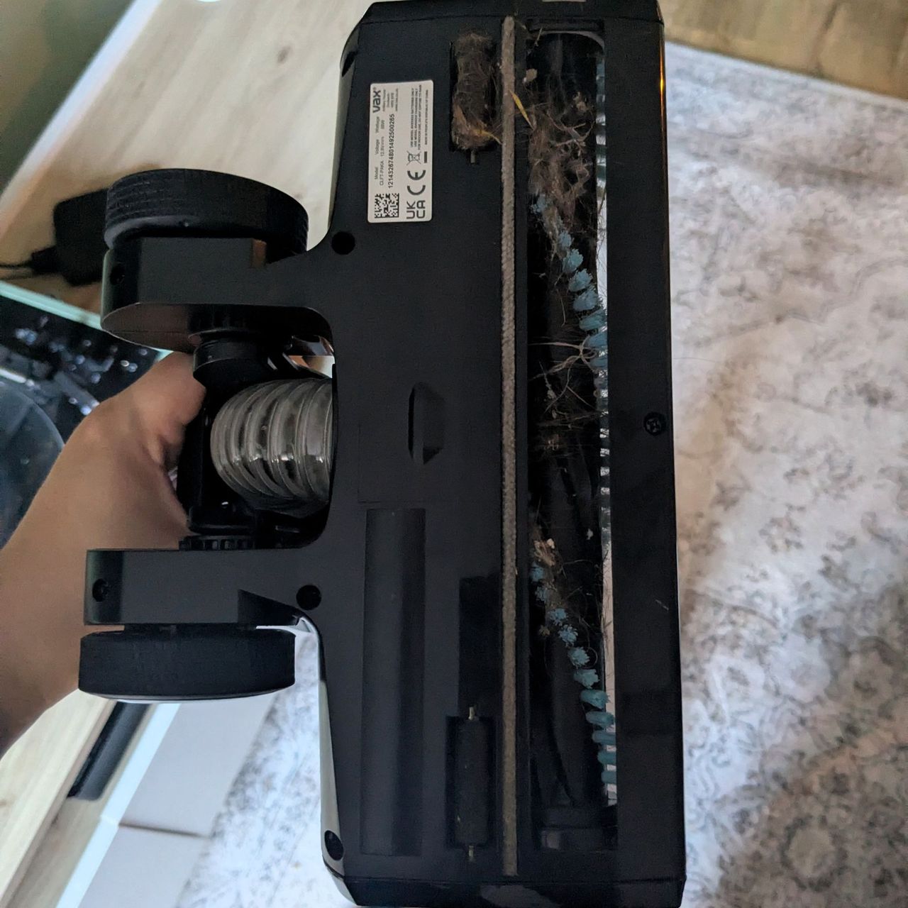 VAX Pace Plus Cordless Vacuum Cleaner floorhead with hair wrapped around the brush