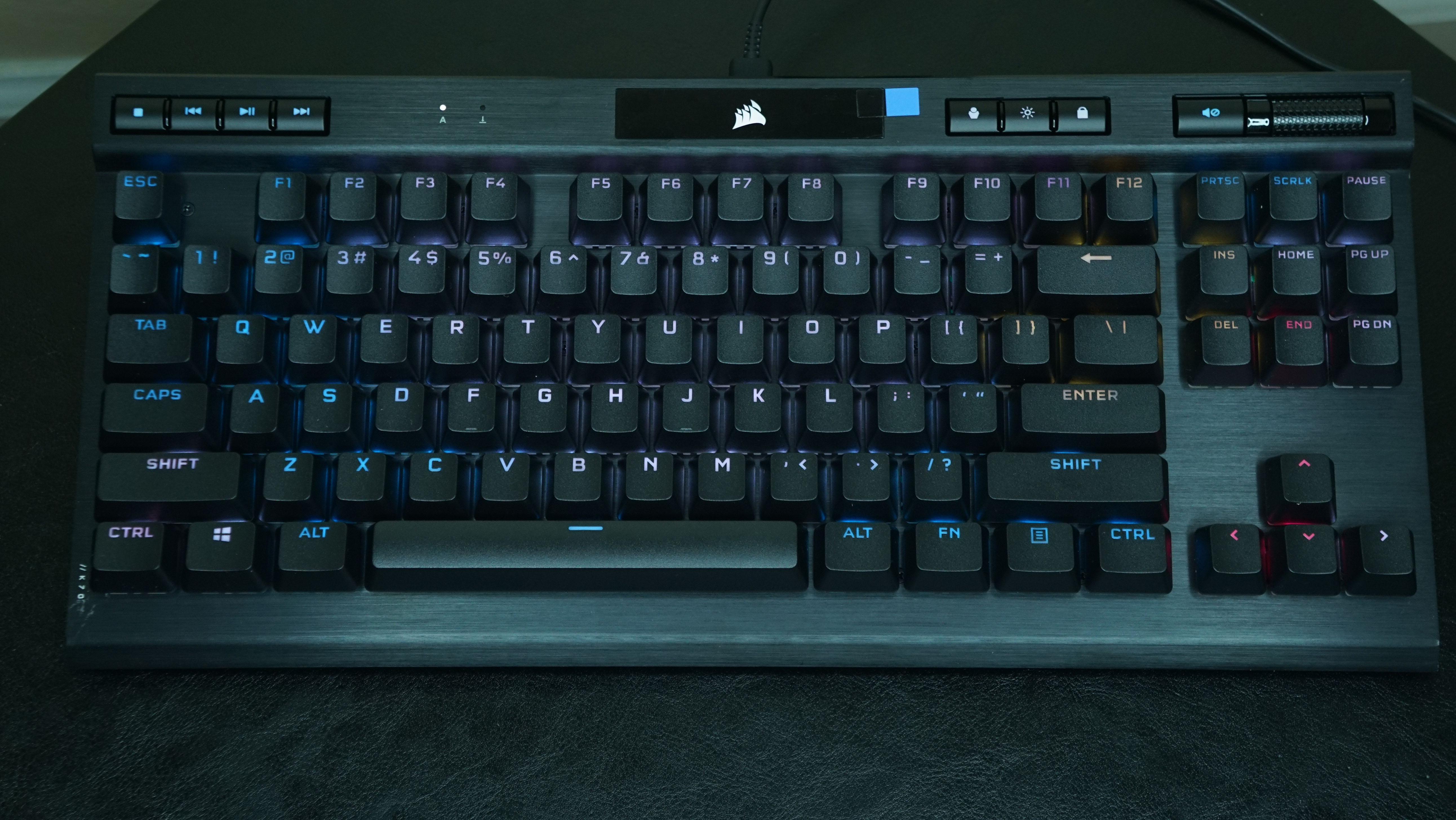 Corsair K70 TKL