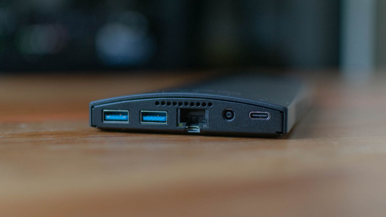 Dell OptiPlex 7070 Ultra bottom ports