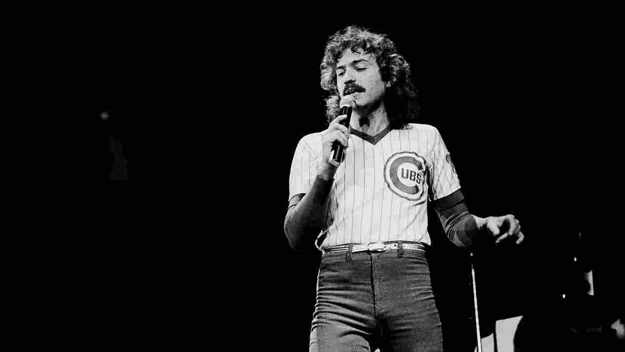 Styx’s Dennis DeYoung performing onstage in 1978