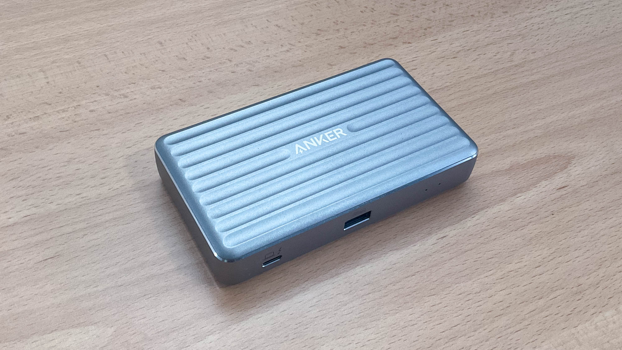 Anker PowerExpand 5-in-1 ｻﾝﾀﾞｰﾎﾞﾙﾄ 4Dock