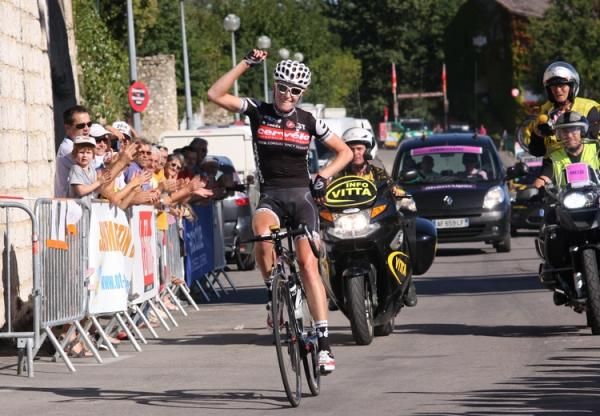It was a solo win for Carla Ryan in the last stage