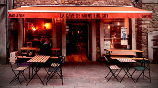 La Cave de Monsieur Guy in Boulogne