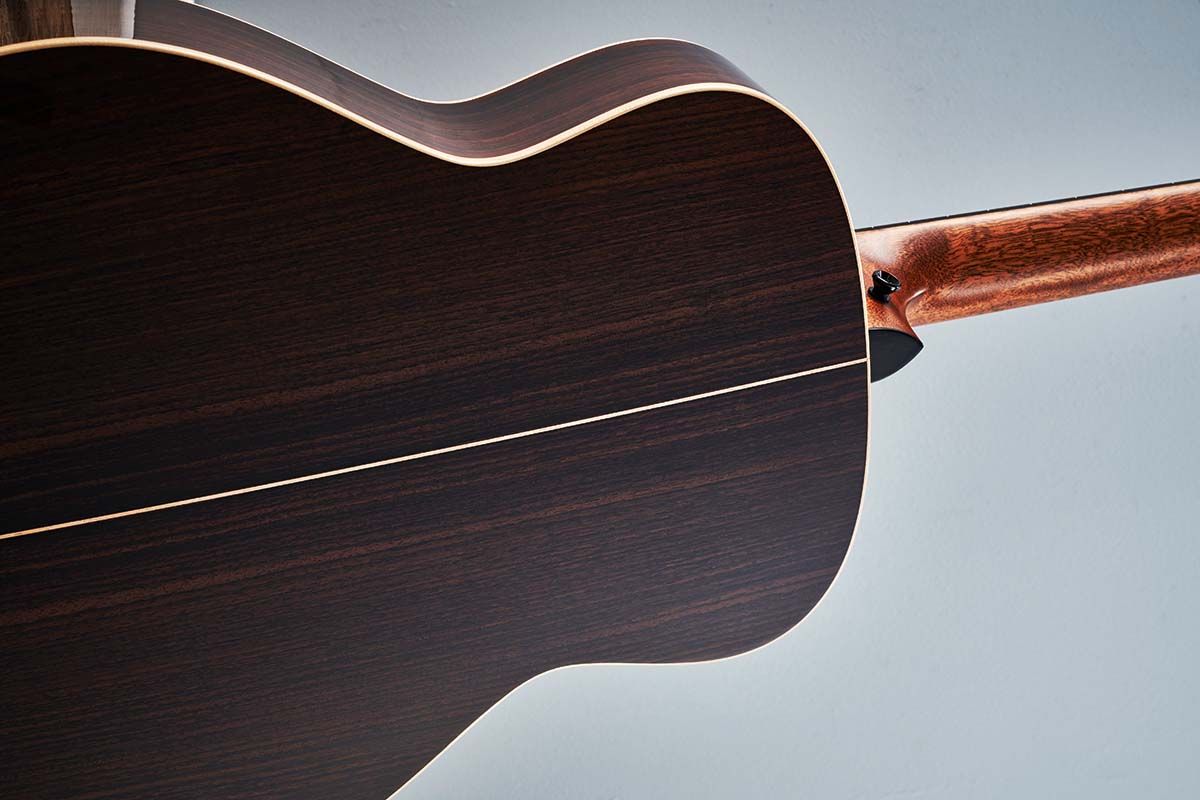 Taylor GT 811e