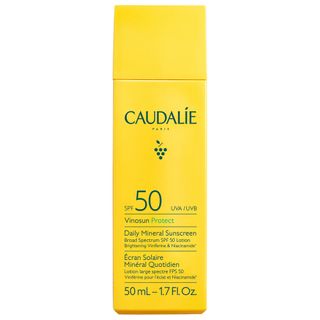 Vinosun Protect Brightening Daily Mineral Sunscreen SPF 50 Dengan Niacinamide