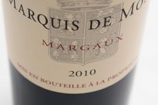 tour-de-mons-bottle-label-2010-min.jpg