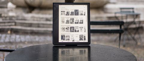 Amazon Kindle Scribe e ink writing tablet