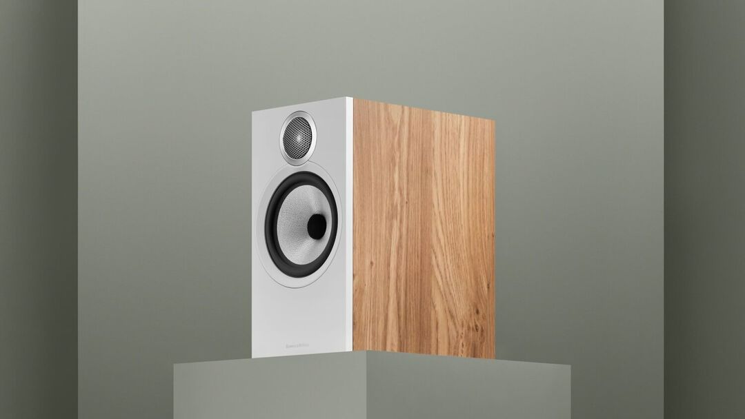 Bowers &amp; Wilkins 606 S3 speaker on a grey background