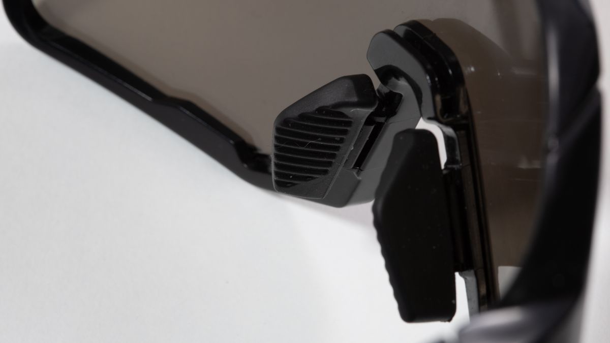 Koo Demos Cycling Sunglasses detail of nose grip