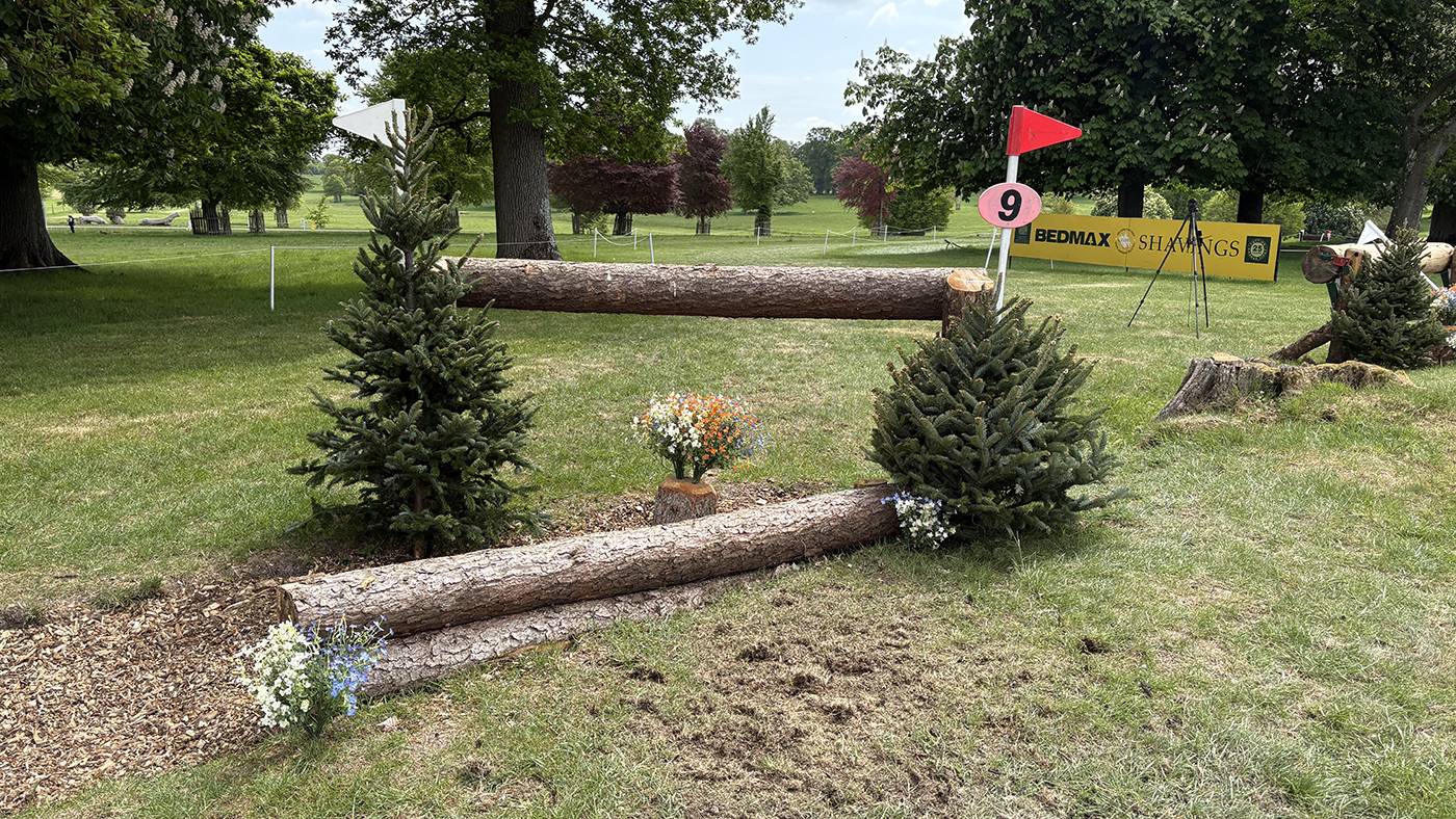100Fence9