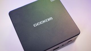 Geekom Mini IT11 review