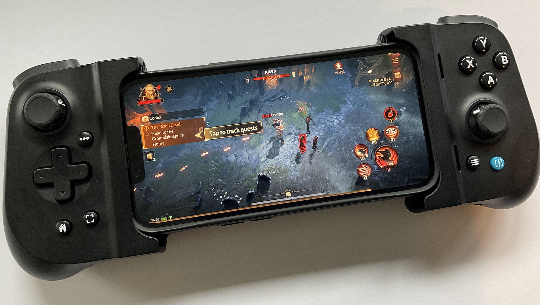 Gamevice Flex für iPhone, mit Zubehör und Diablo Immortal