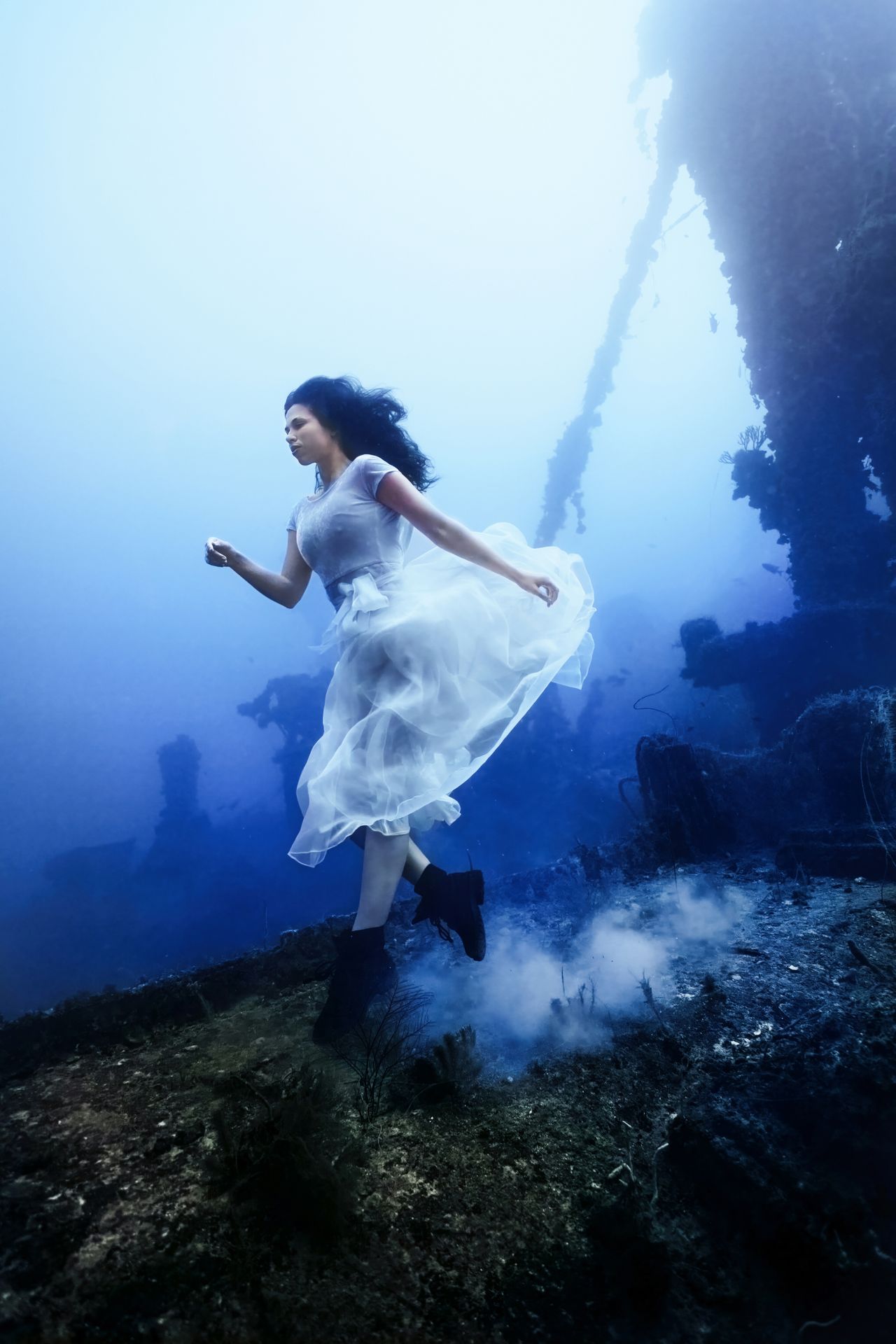 Photos from the record-breaking underwater shoot by Steven Haining
