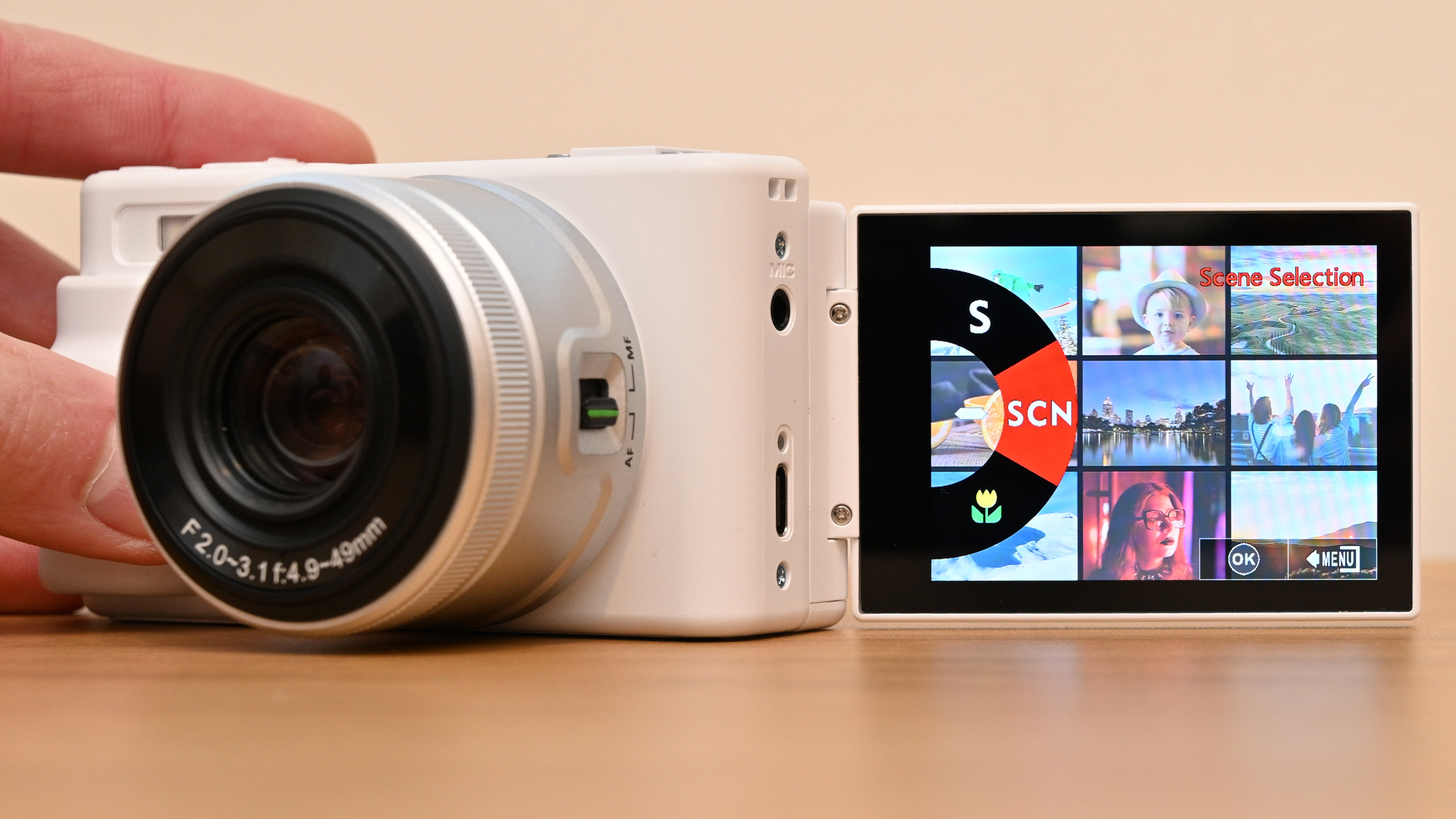 Yashica City 200 product shot