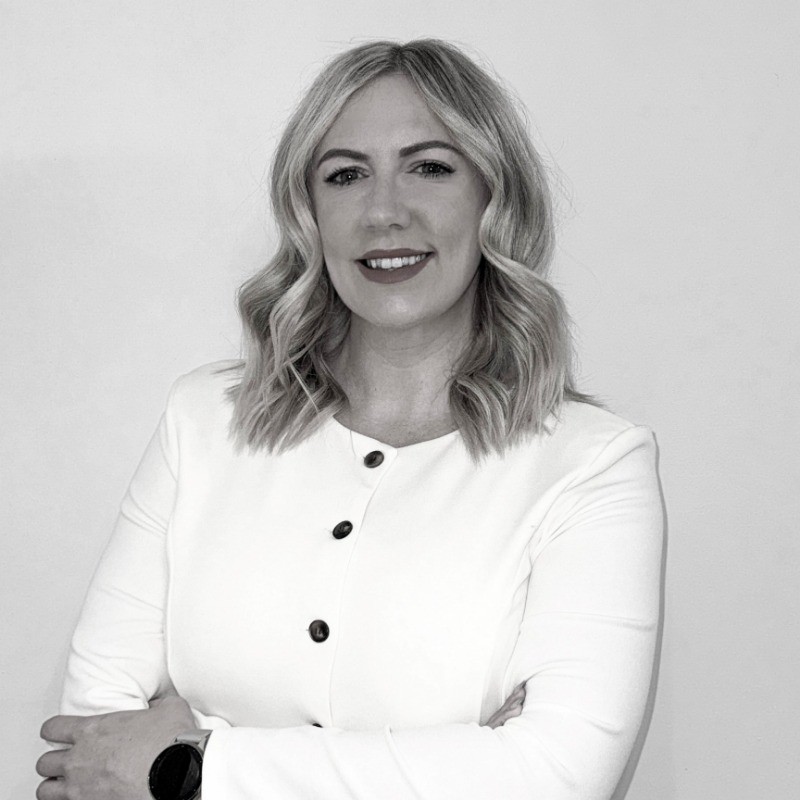 Headshot of Hayley Bowman, Head of Marketing at Frontline Bathrooms.
