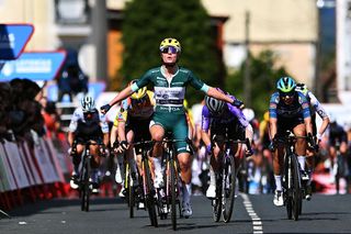 As it happened: Breakaway hearts broken as the sprinters take stage 4 of La Vuelta Femenina