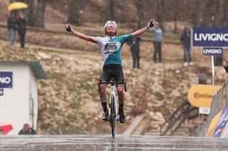Stage 3 - Giro d'Abruzzo: Callejas wins stage 3 summit finish as Zimmermann takes lead
