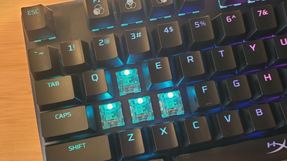 HyperX Alloy Origins Mechanical Gaming Keyboard Review: Slick ...