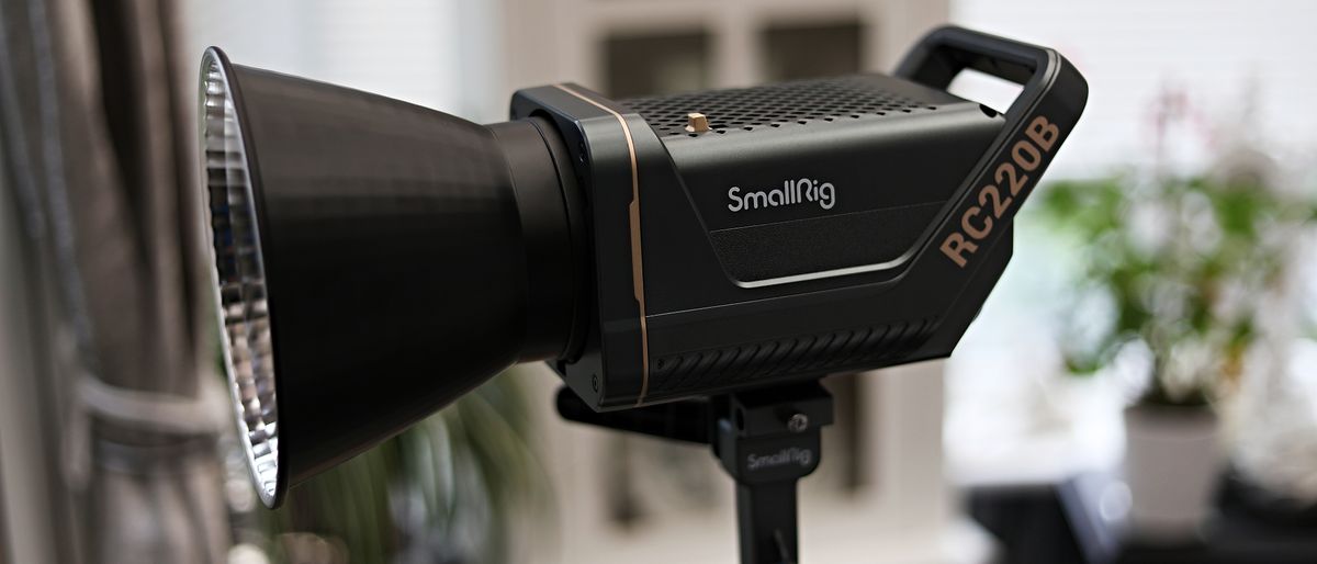 SmallRig RC 220B Video Light Review