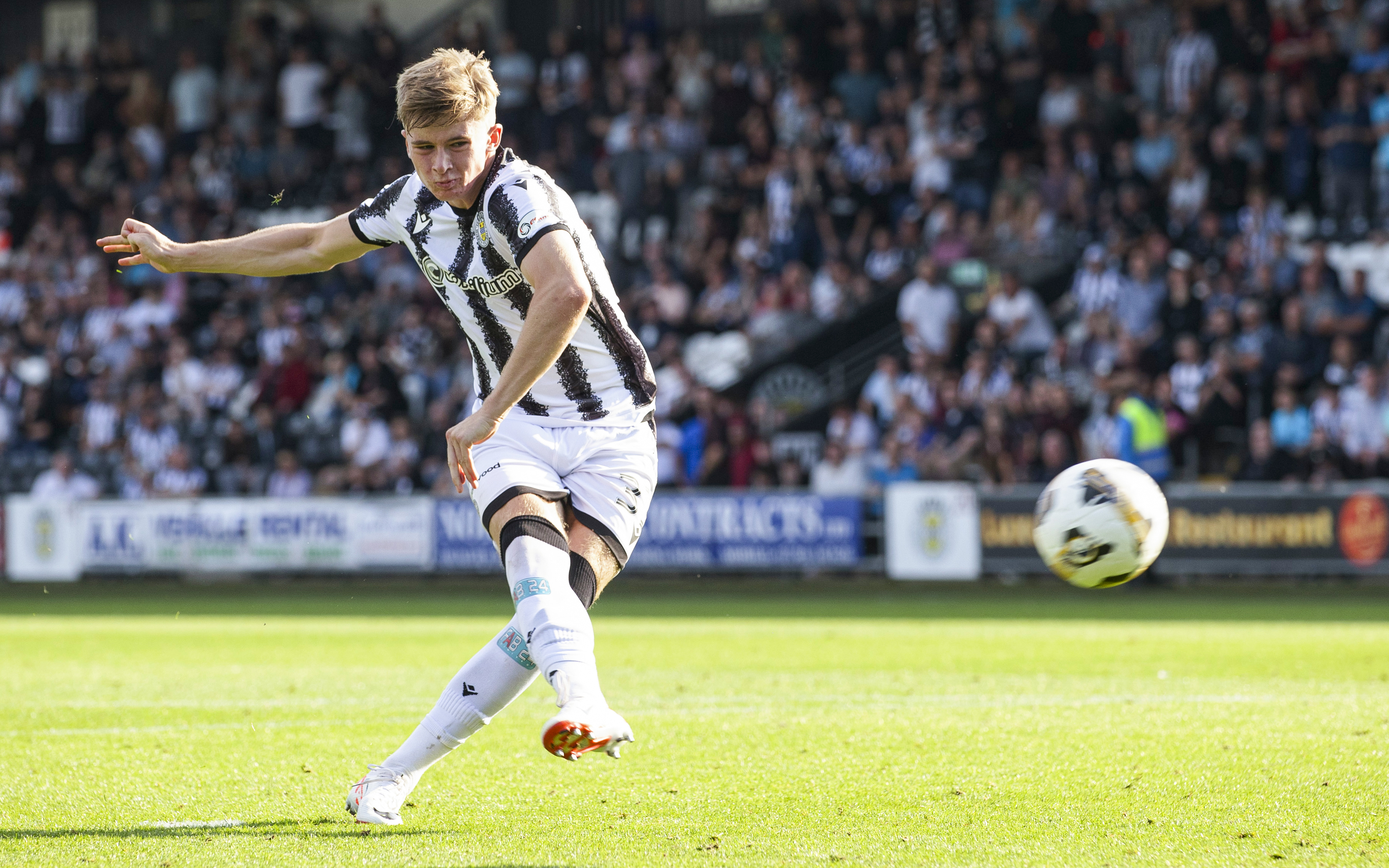 PAISLEY, SCOTLAND - AUGUST 16: St Mirren's Evan Mooney scores during the penalty shootout during a Premier Sports Cup Second Round match between St Mirren and Heart of Midlothian at the SMiSA Stadium, on August 16, 2025, in Paisley, Scotland. (Photo by Craig Williamson/SNS Group via Getty Images)