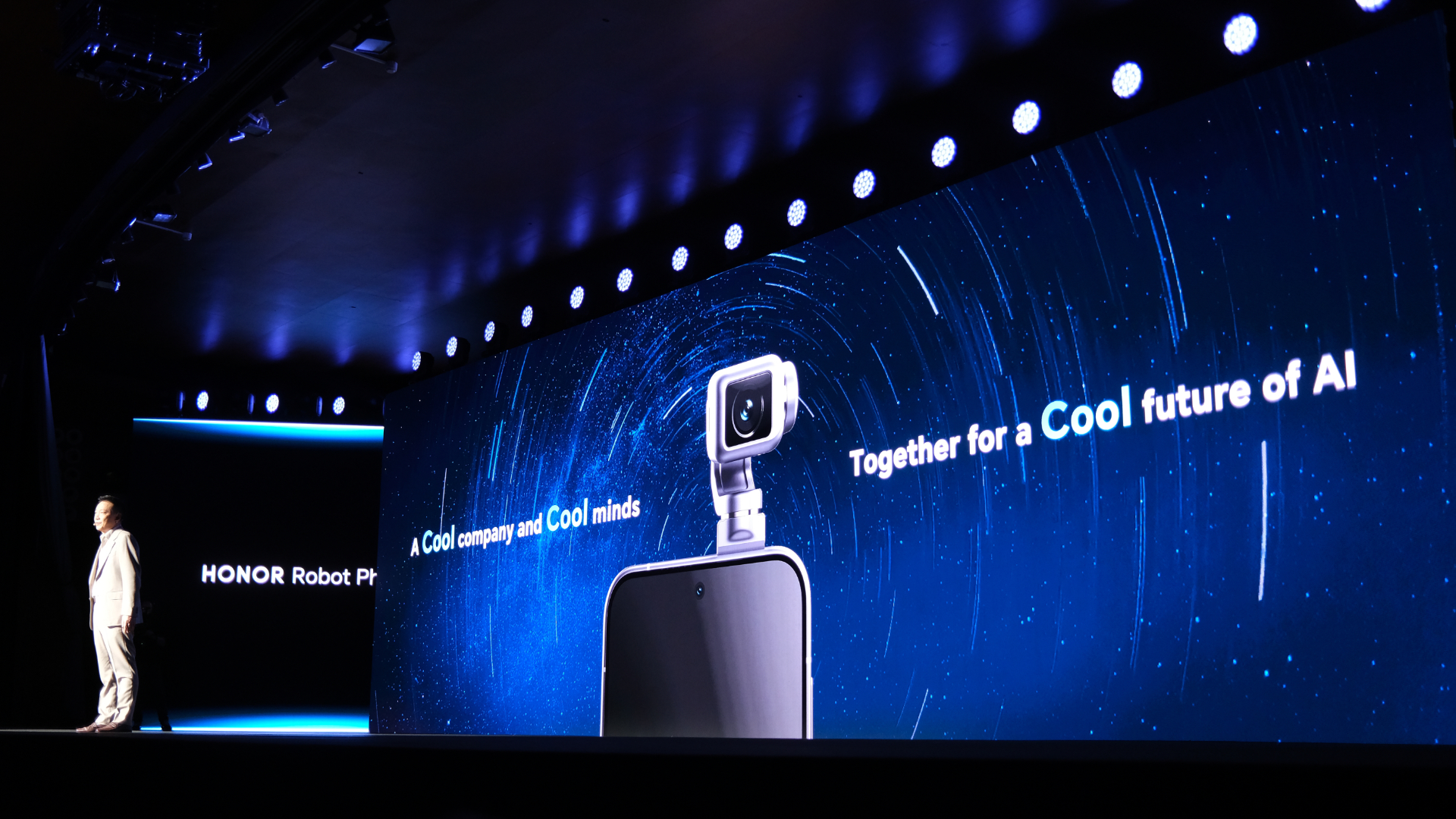 Honor Robot Phone announcement
