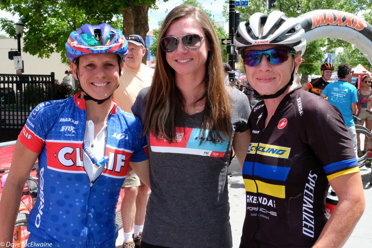 Katerina Nash (Clif Bar) with injured USA Marathon Champion Rose Grant and Amy Beisel