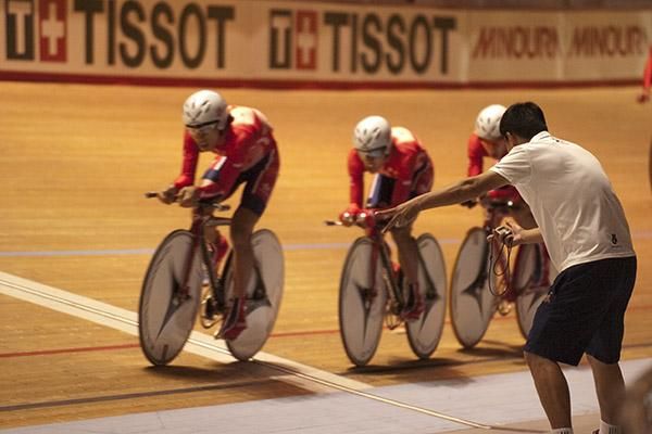 The Korean coach bellows orders for his charges during their qualifying round of the team's pursuit.