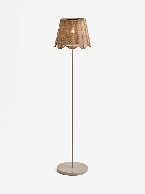 Natural Scalloped Rattan Outdoor Solar Floor Lamp