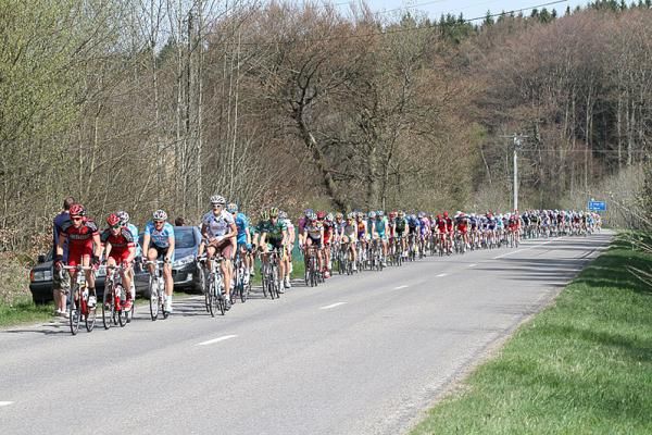 The peloton wasn't rushing after the first hour of racing.