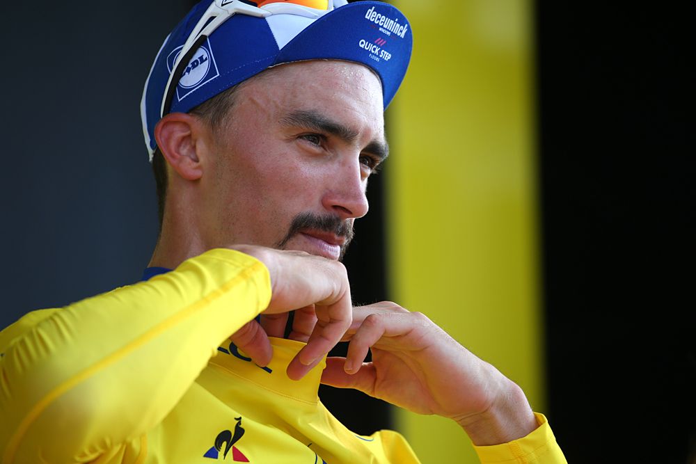 Julian Alaphilippe overall leader