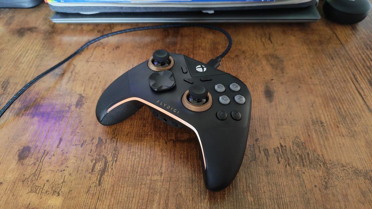 A Flydigi Vader 5S with its RGB on